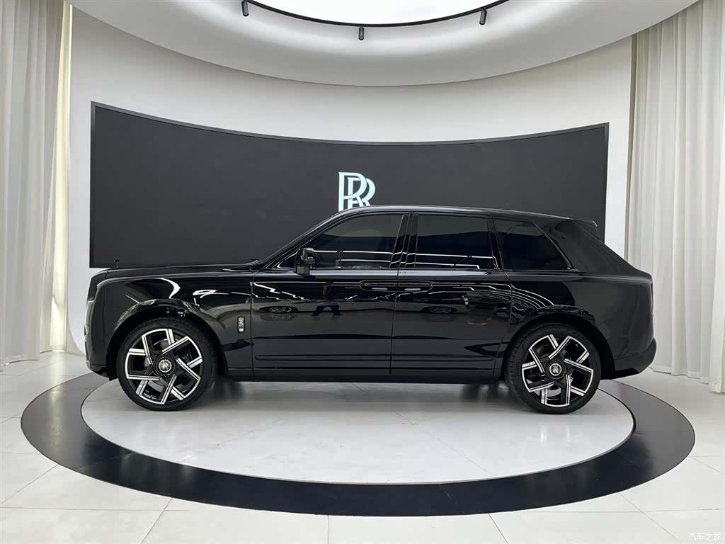 Rolls-Royce Cullinan, 2026 9