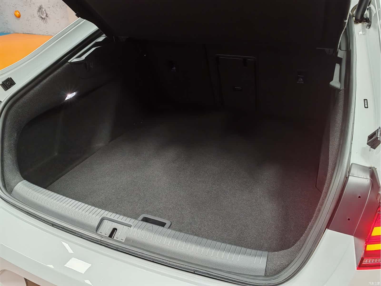 Volkswagen CC, 2020 12