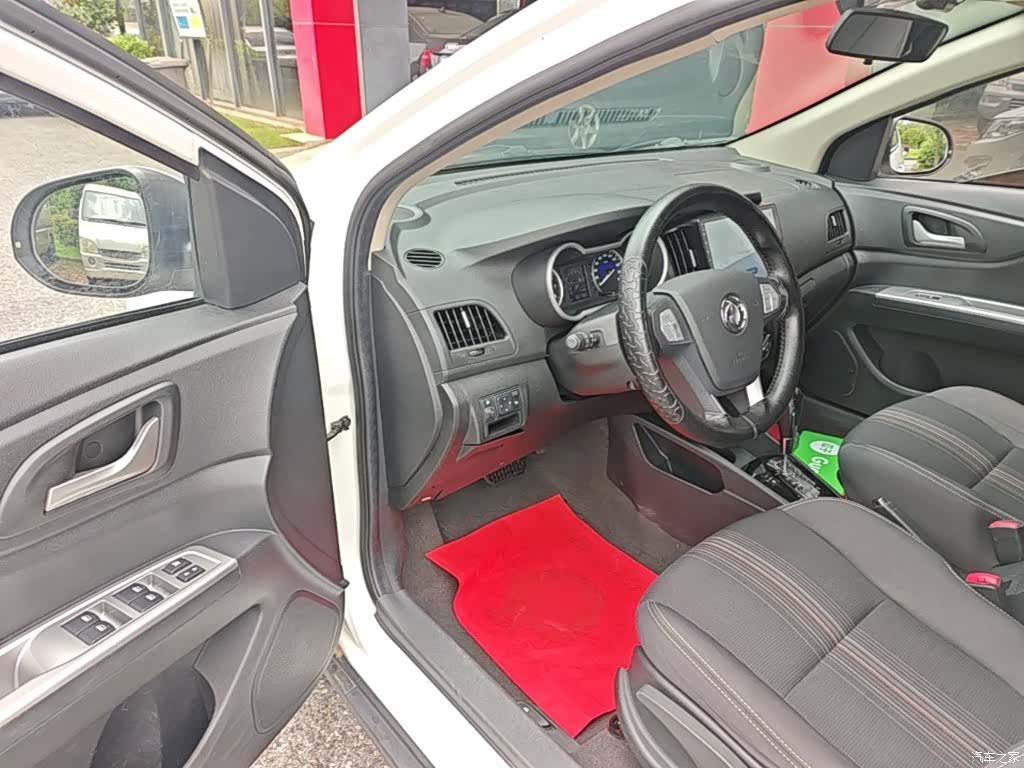 DongFeng AX3, 2018 16