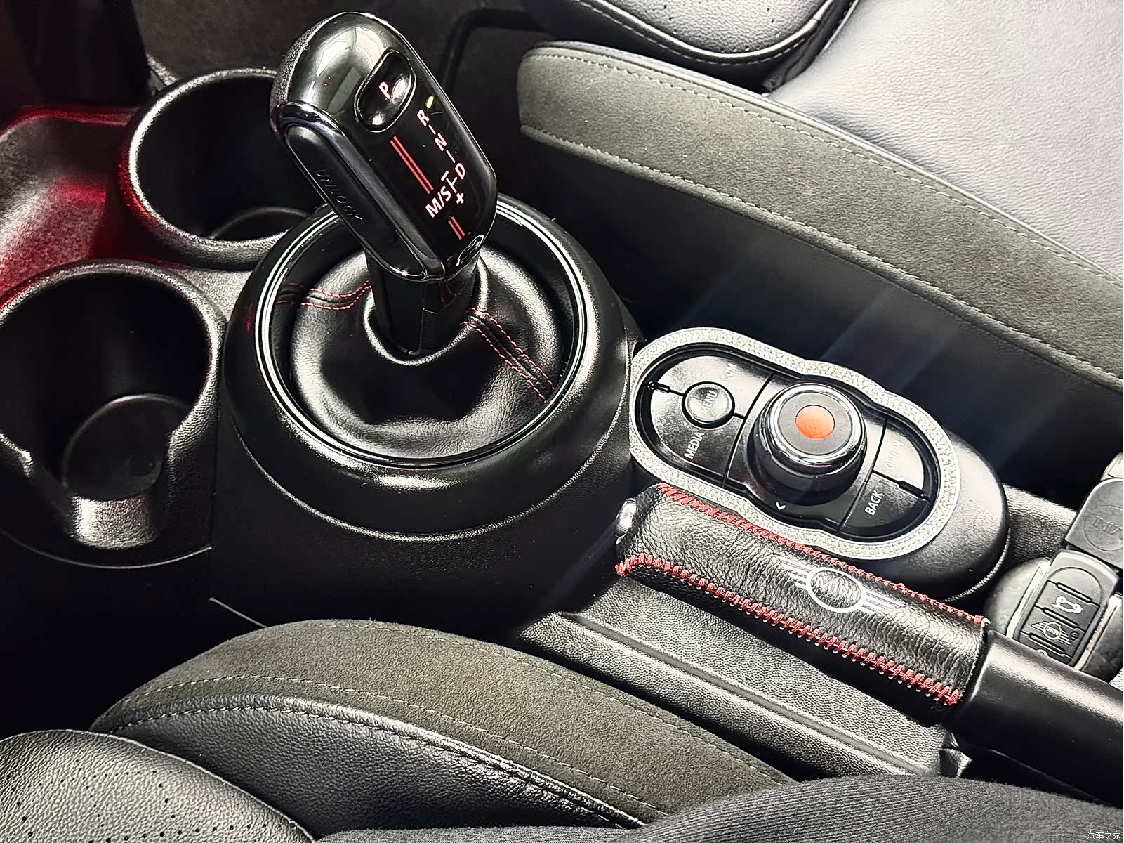 Mini Cooper, 2019 13