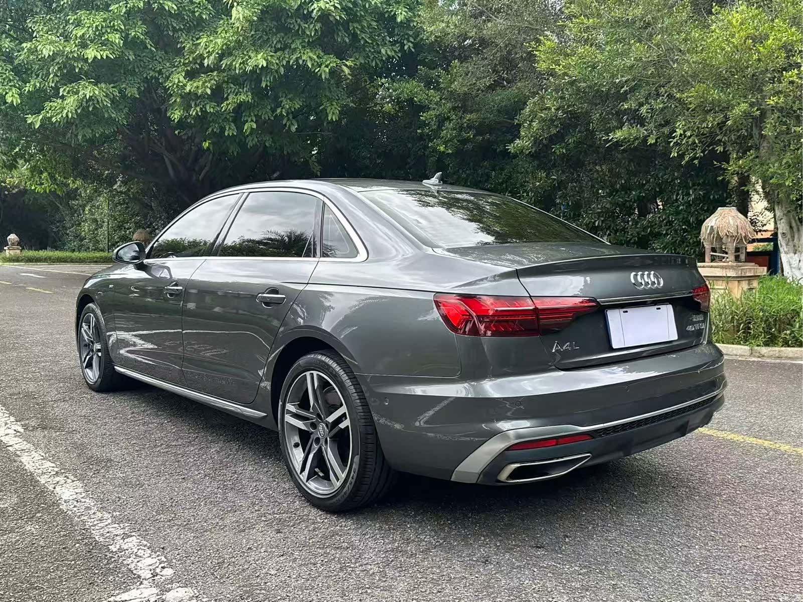 Audi A4L, 2020 9