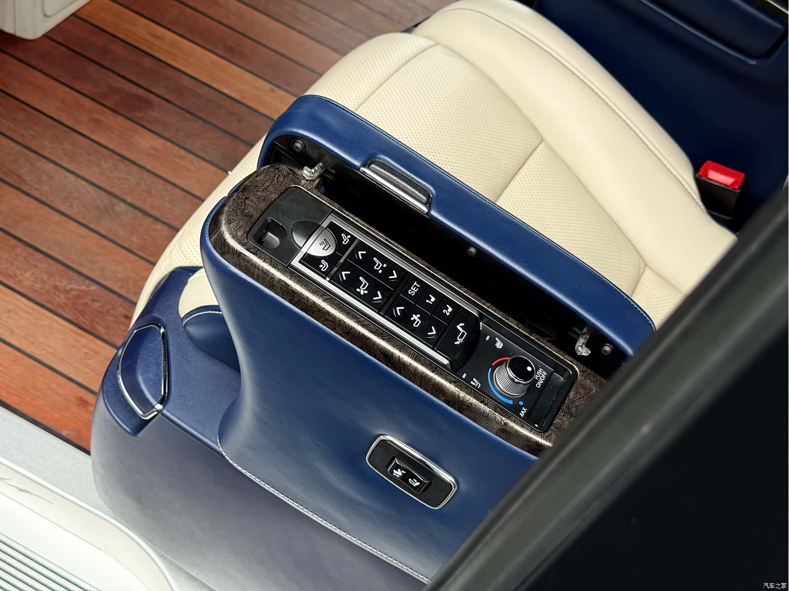 Buick GL8, 2020 18