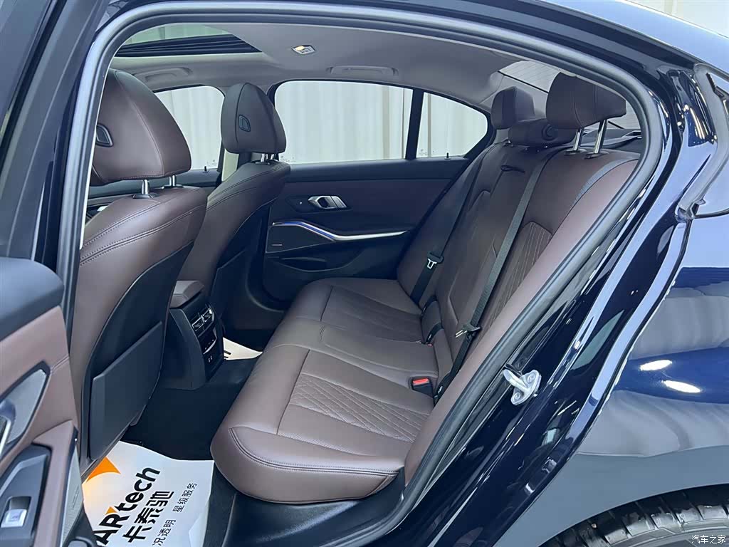 BMW 3 Series, 2022 8