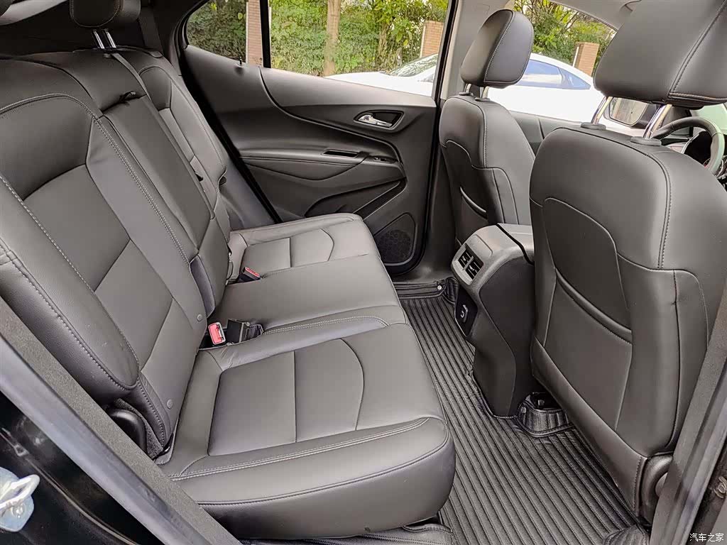 Chevrolet Equinox, 2019 11