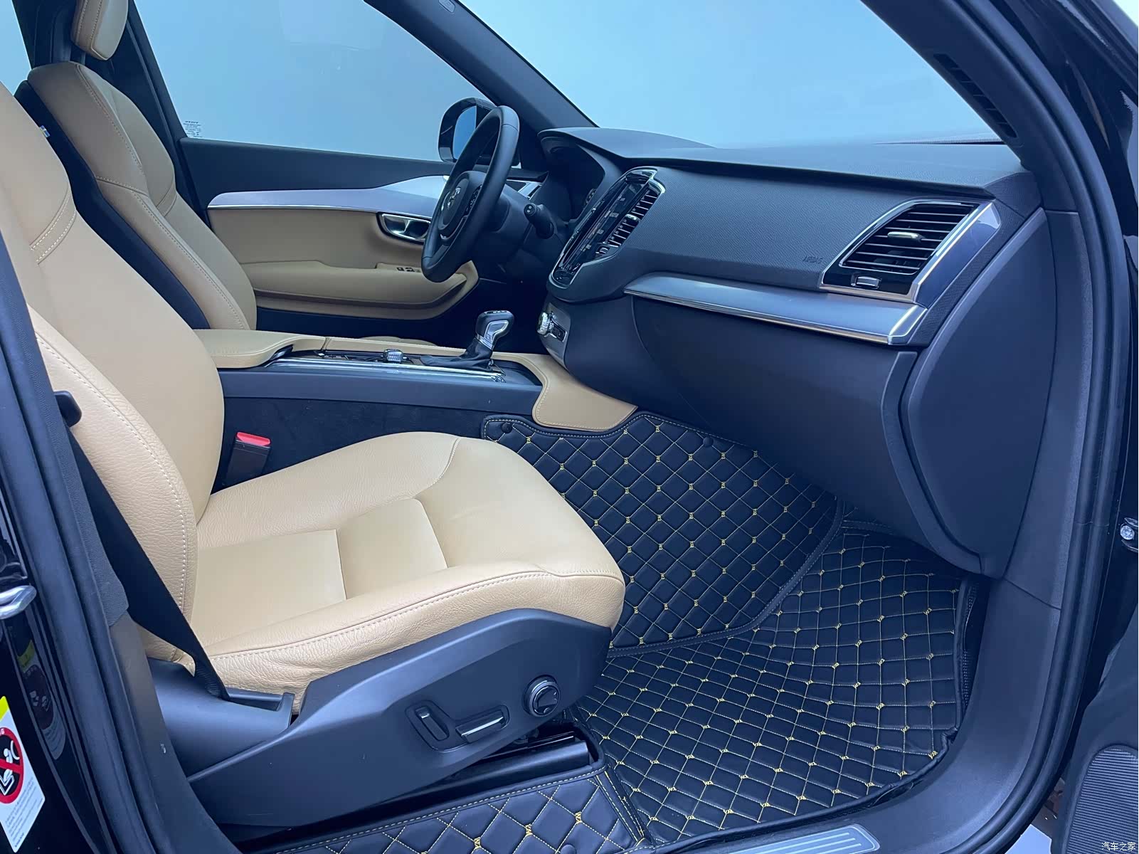 Volvo XC90, 2018 12