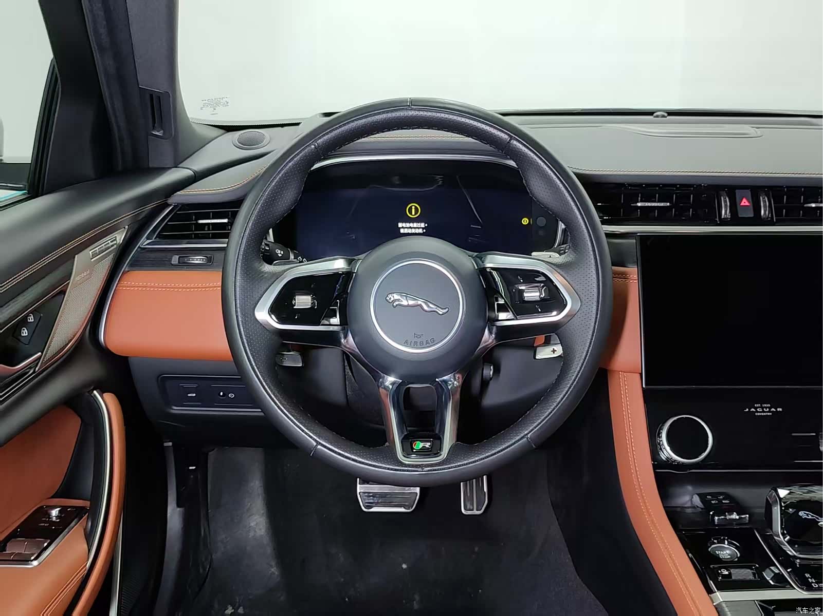 Land Rover P300, 2024 24