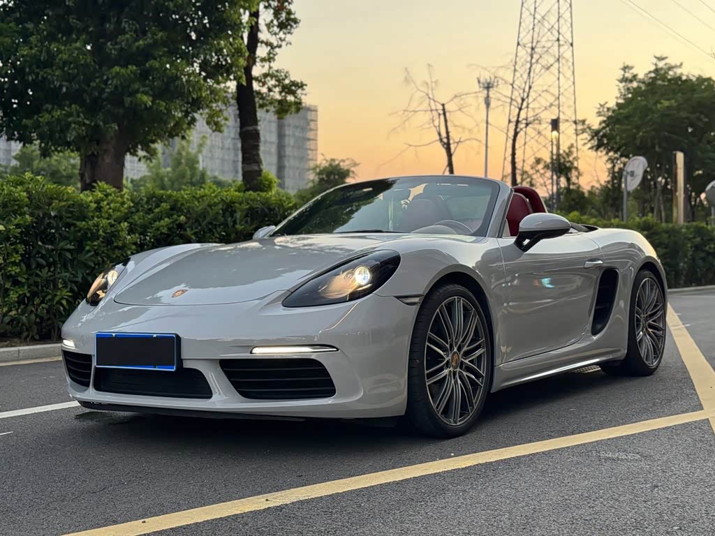 Porsche 718