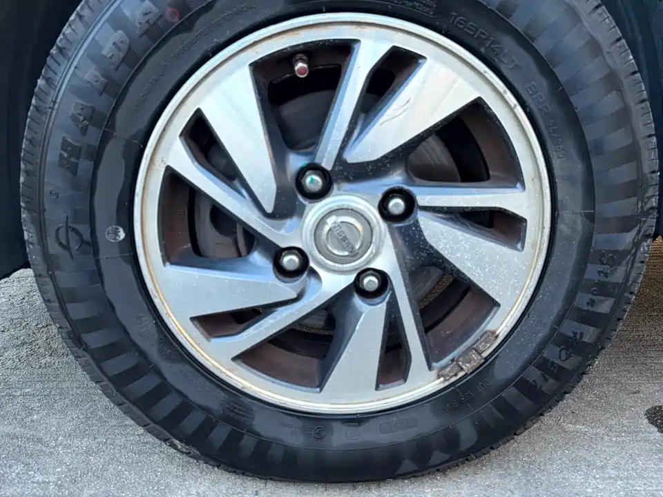 Nissan NV200 Nissan NV200
