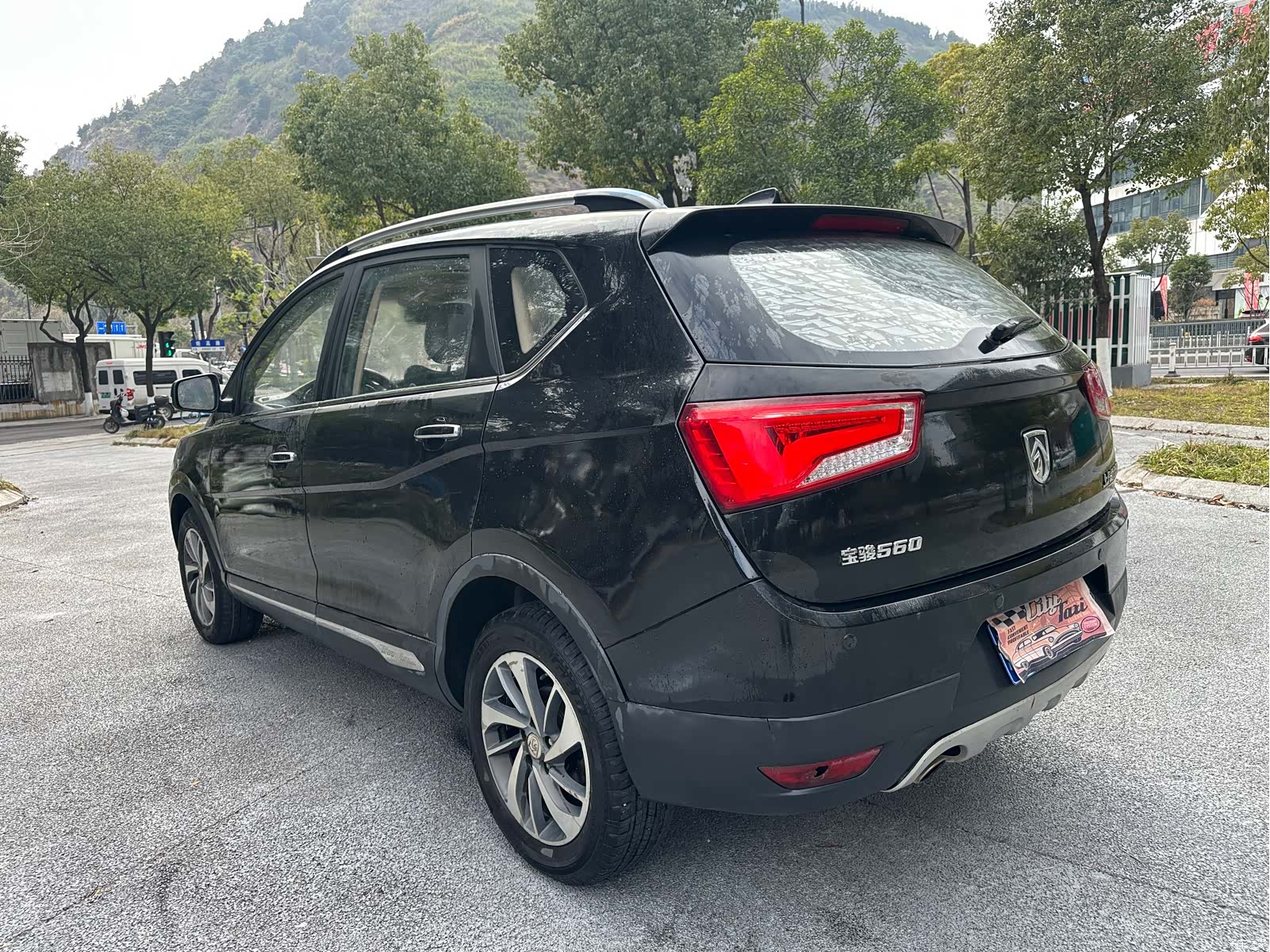 Wuling 560, 2016 все фото
