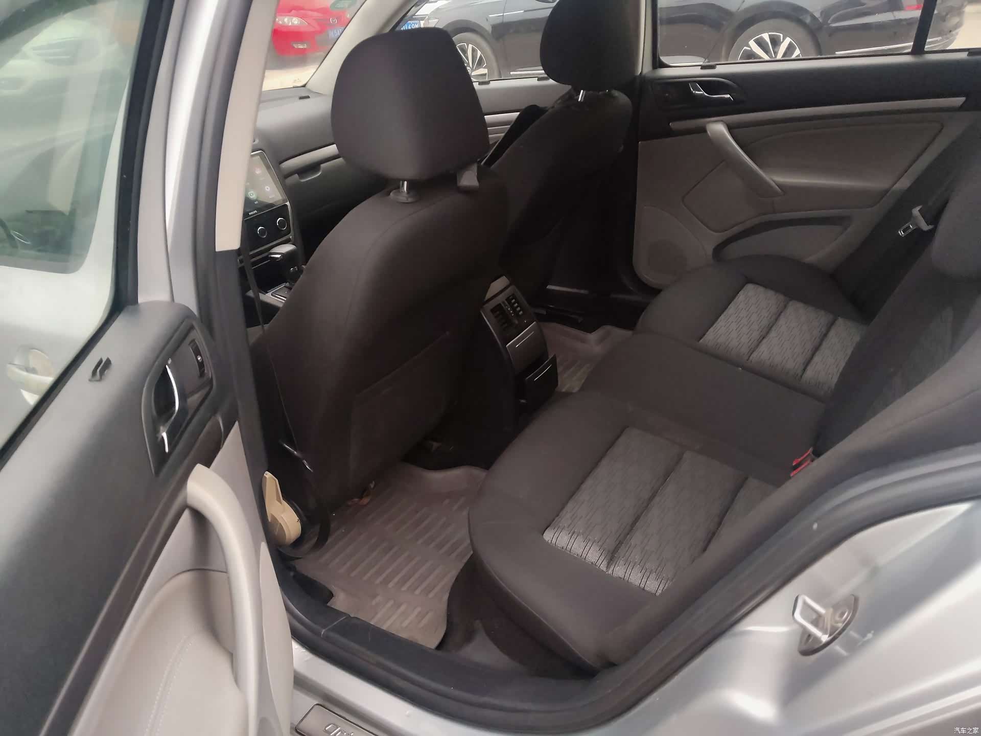 Skoda Octavia, 2011 все фото