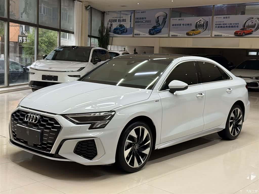 Audi A3, 2023 1