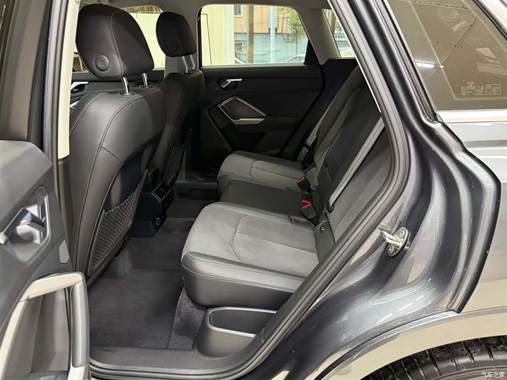 Audi Q3, 2023 18