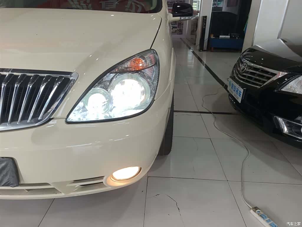 Buick GL8, 2014 24