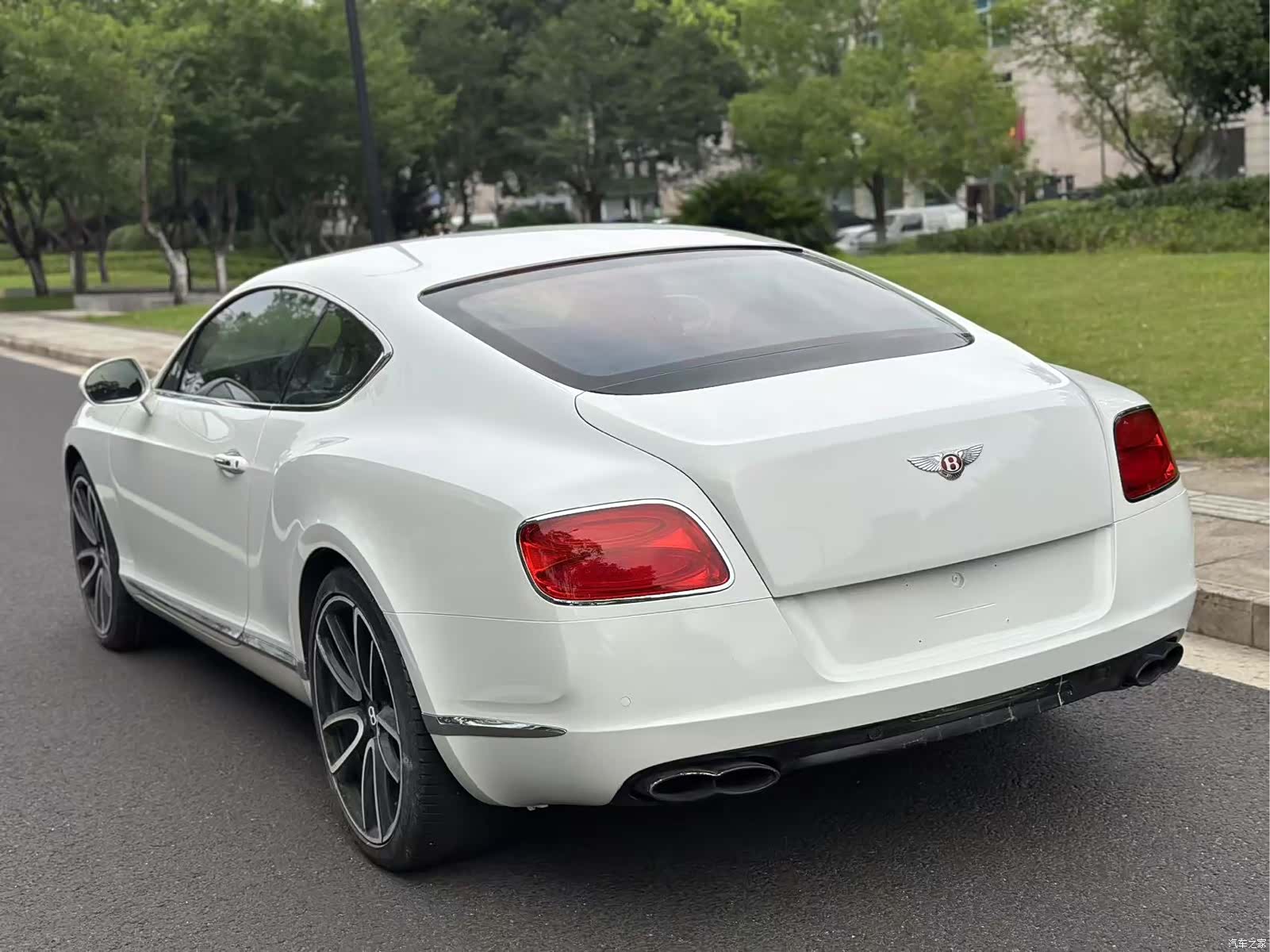 Bentley Continental GT, 2014 4
