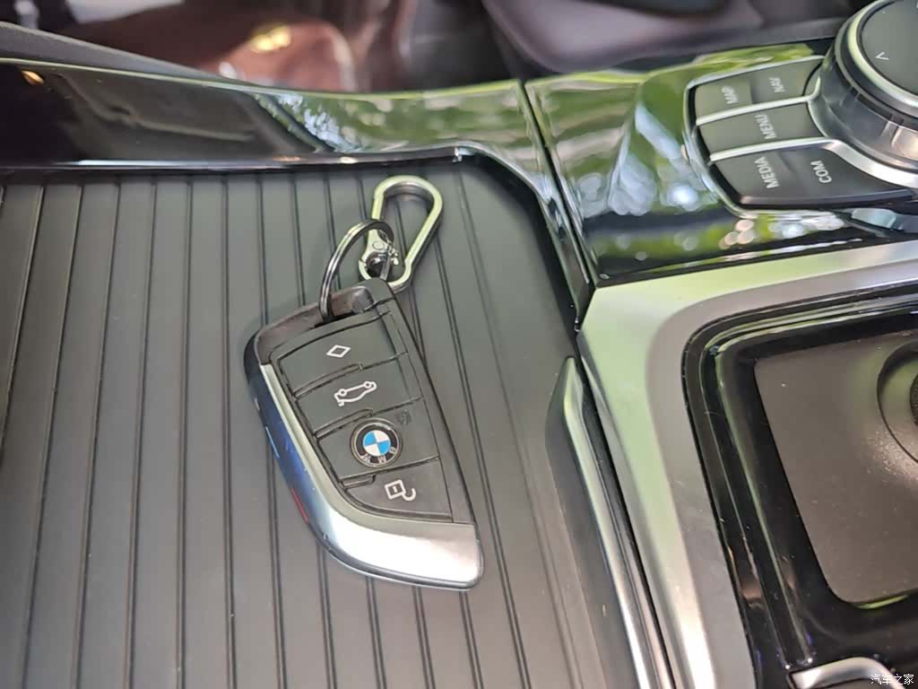 BMW X3, 2021 9