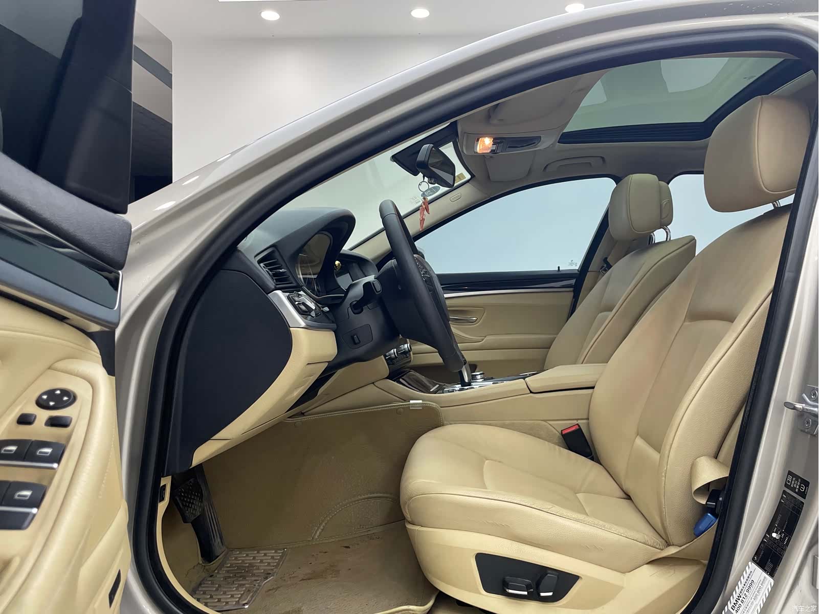 BMW 5 Series, 2013 4