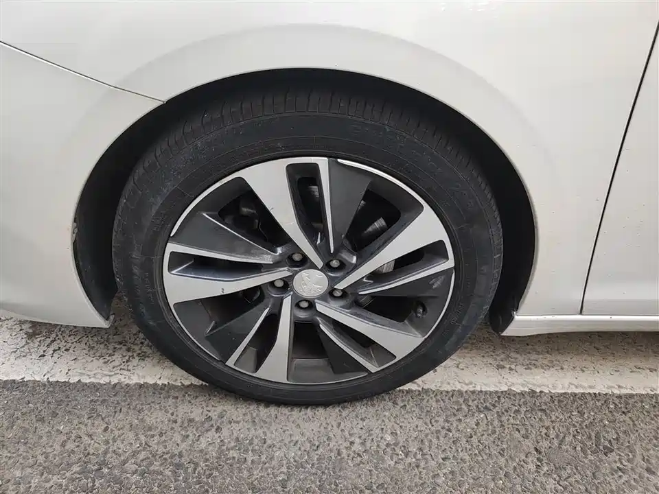 Peugeot 408 Peugeot 408