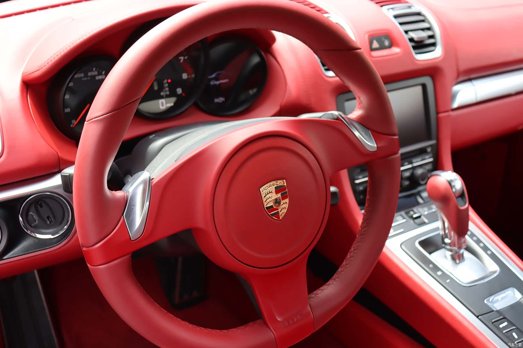 Porsche Cayman, 2016 9
