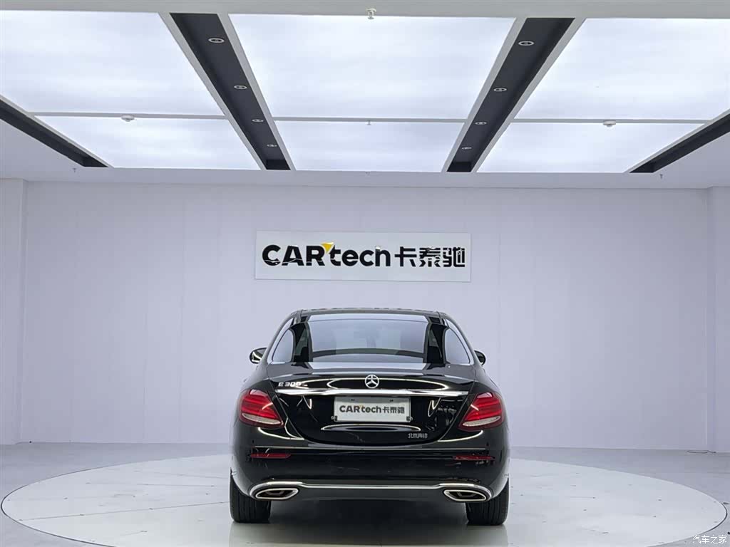Mercedes-Benz E-Class, 2020 4