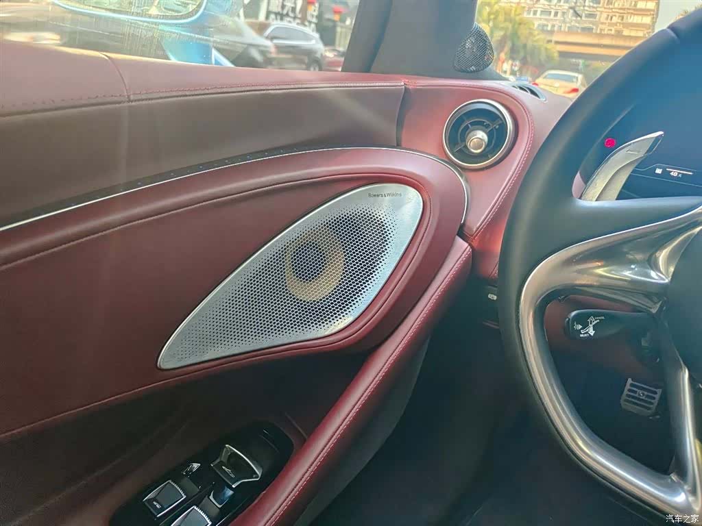 McLaren GT, 2023 все фото