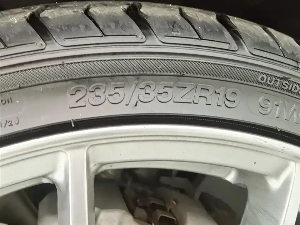Alfa Romeo Giulia Alfa Romeo Giulia