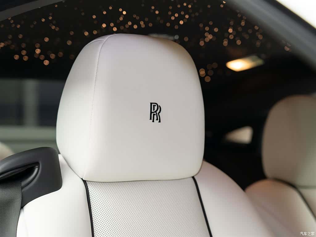 Rolls-Royce Wraith, 2017 14