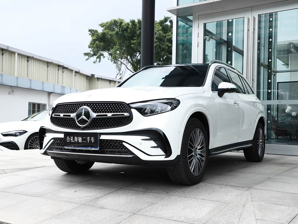 Mercedes-Benz GLC 2026 GLC 300 L 4MATIC 5 мест
