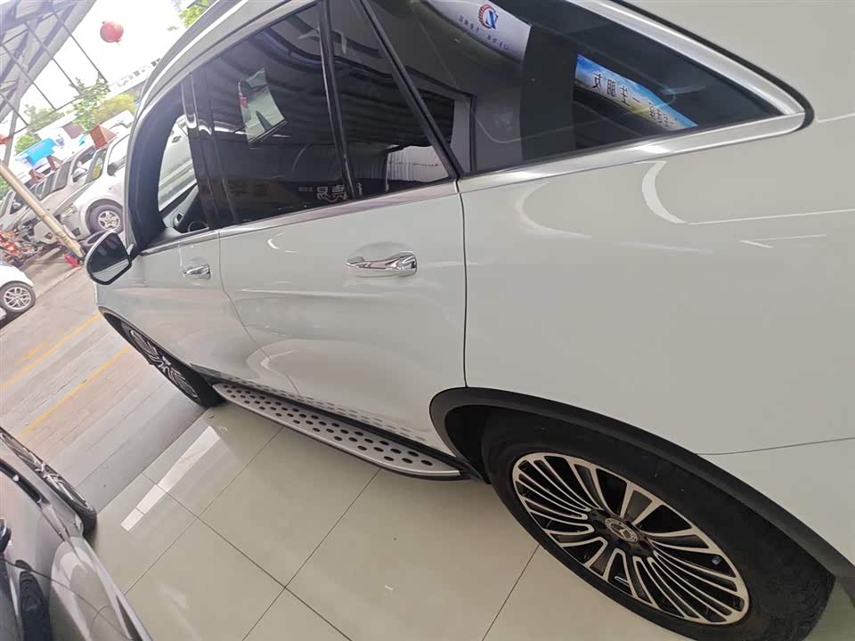 Mercedes-Benz GLC Mercedes-Benz GLC