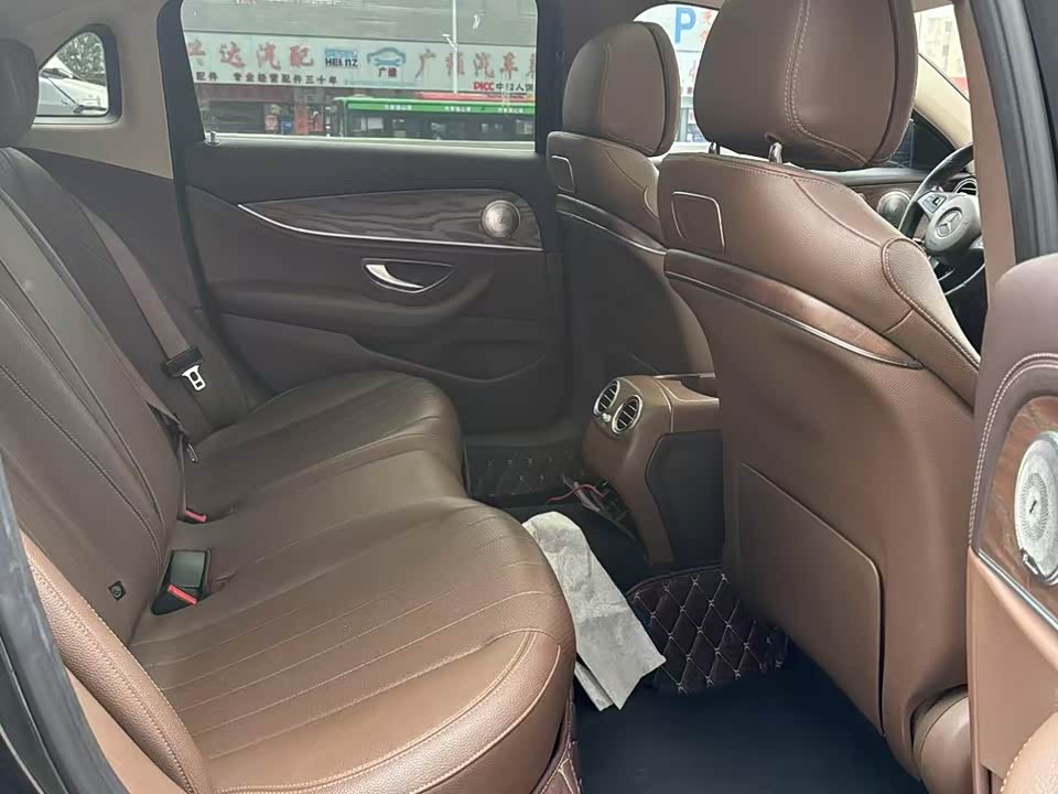 Mercedes-Benz E-class Mercedes-Benz E-class