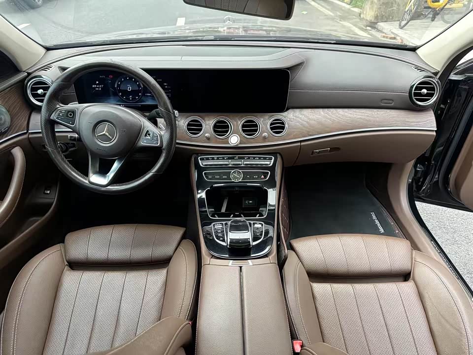 Mercedes-Benz E-class Mercedes-Benz E-class