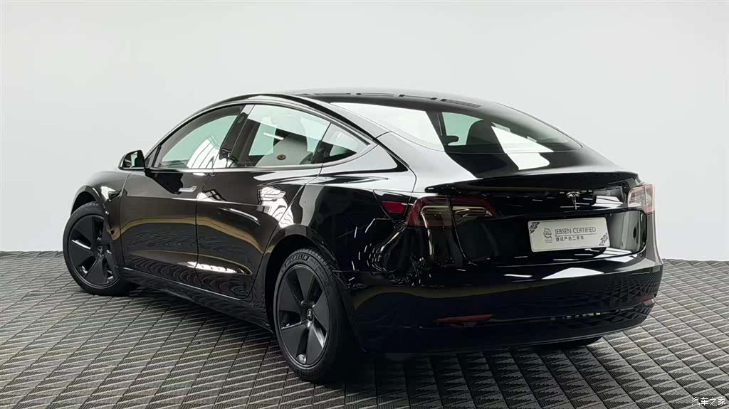 Tesla Model 3, 2021 6