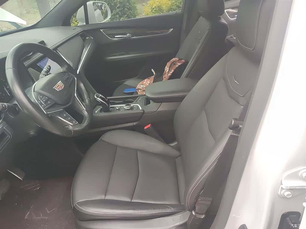Cadillac XT5, 2021 8