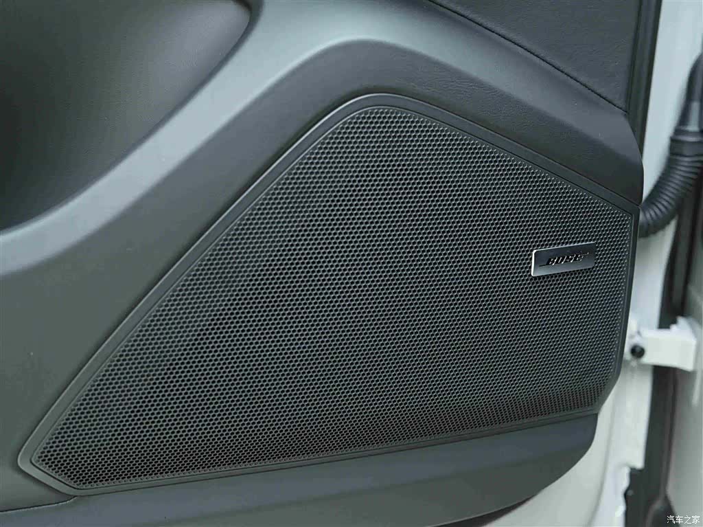 Porsche Cayenne, 2026 16