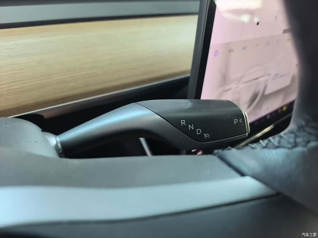 Tesla Model 3, 2019 14