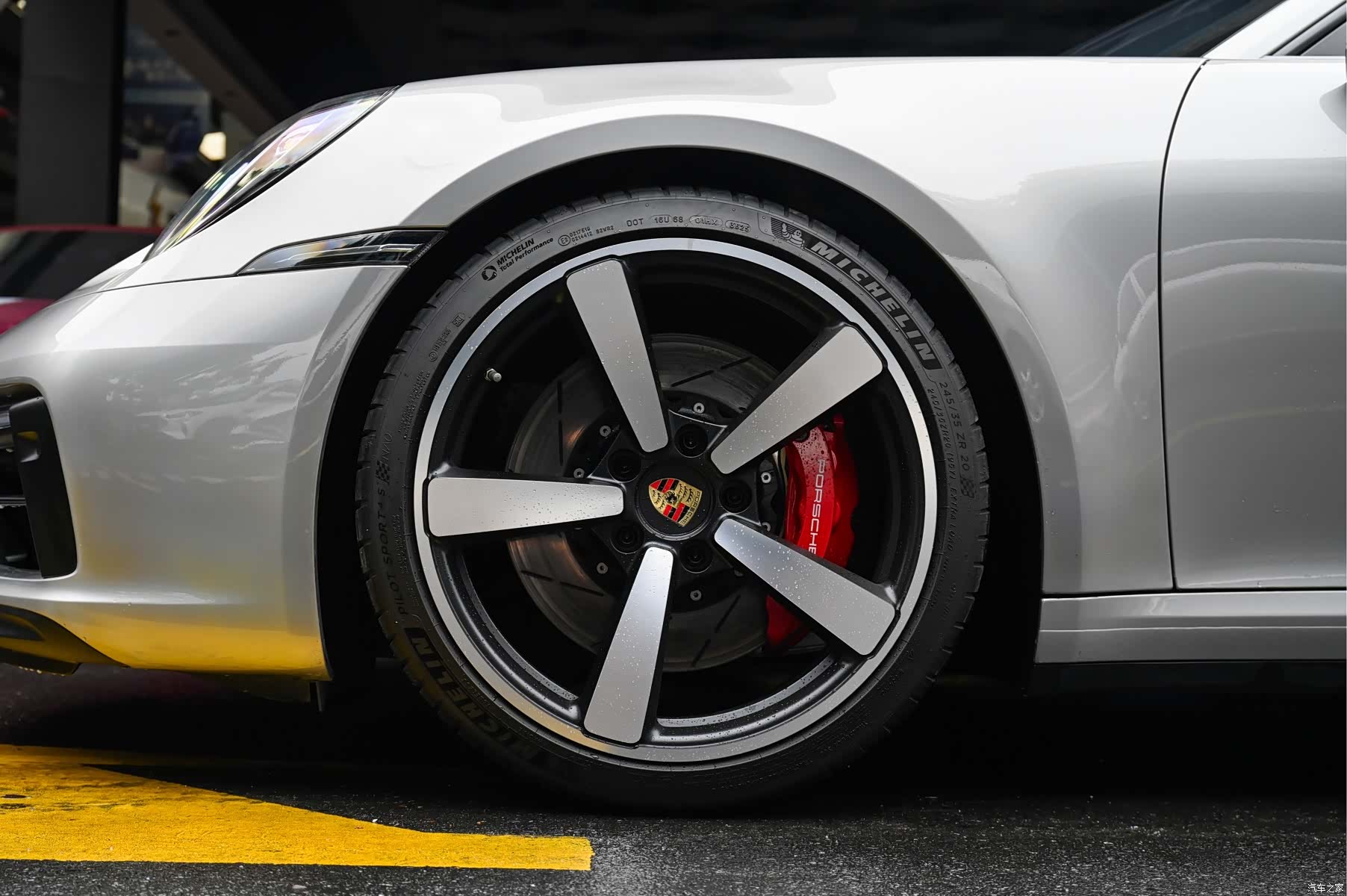 Porsche 911, 2021 21
