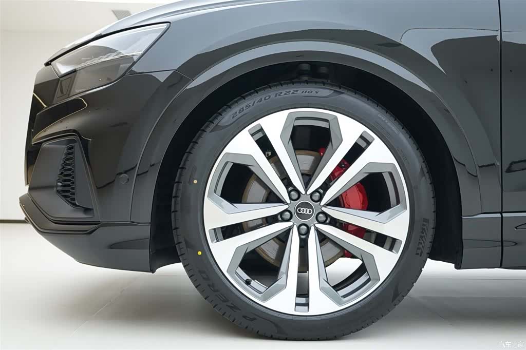 Audi Q8, 2023 16