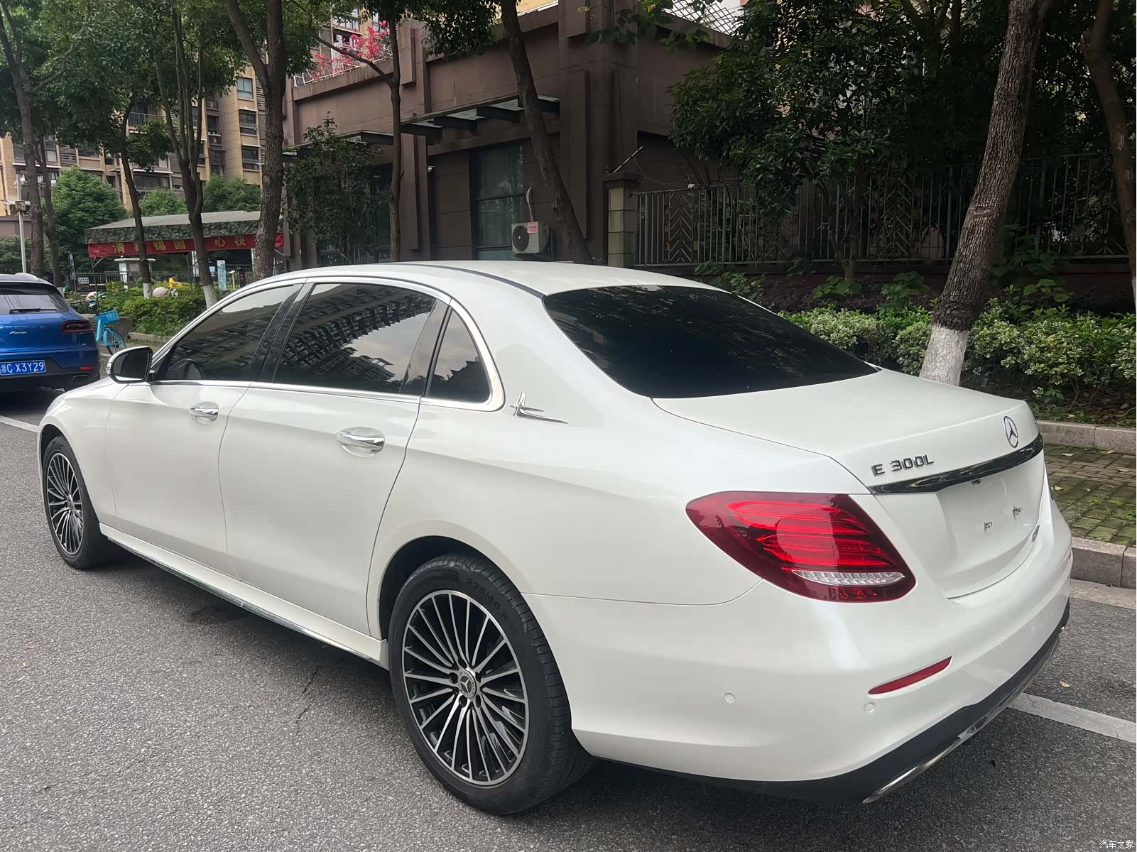 Mercedes-Benz E-Class, 2017 6