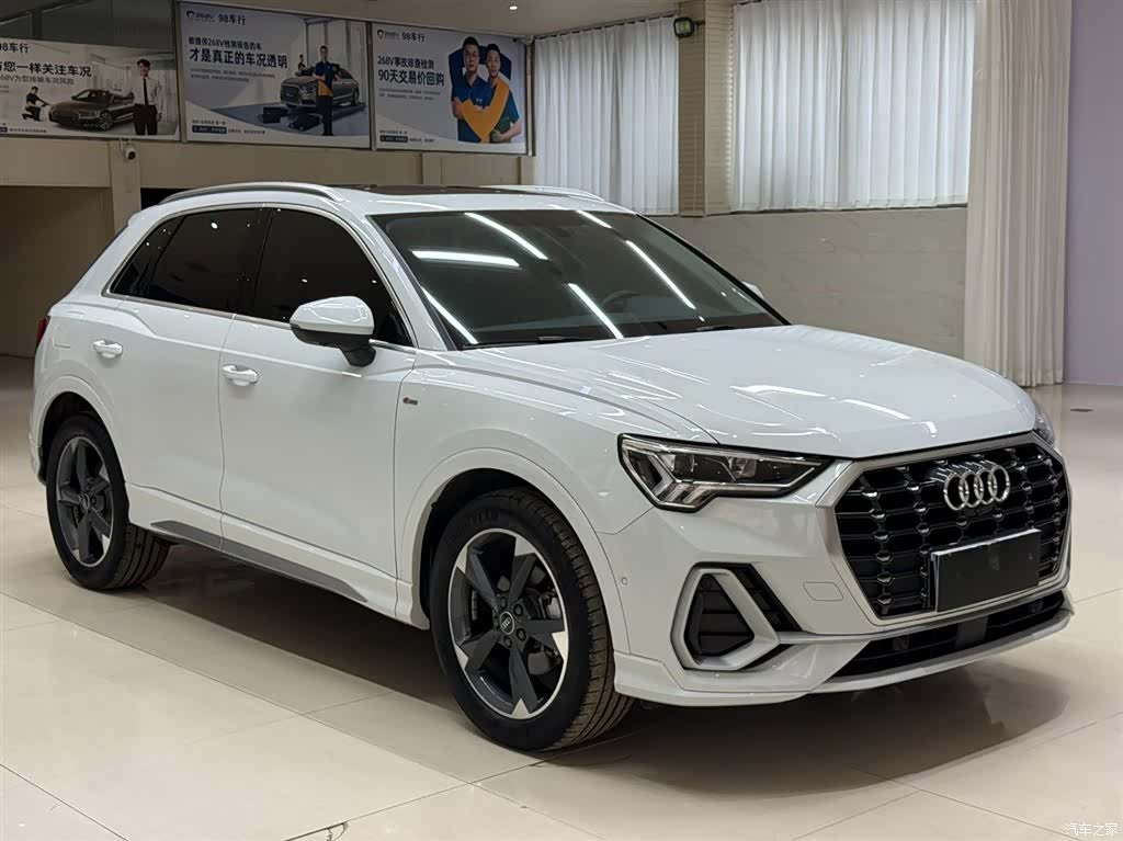 Audi Q3, 2023 3