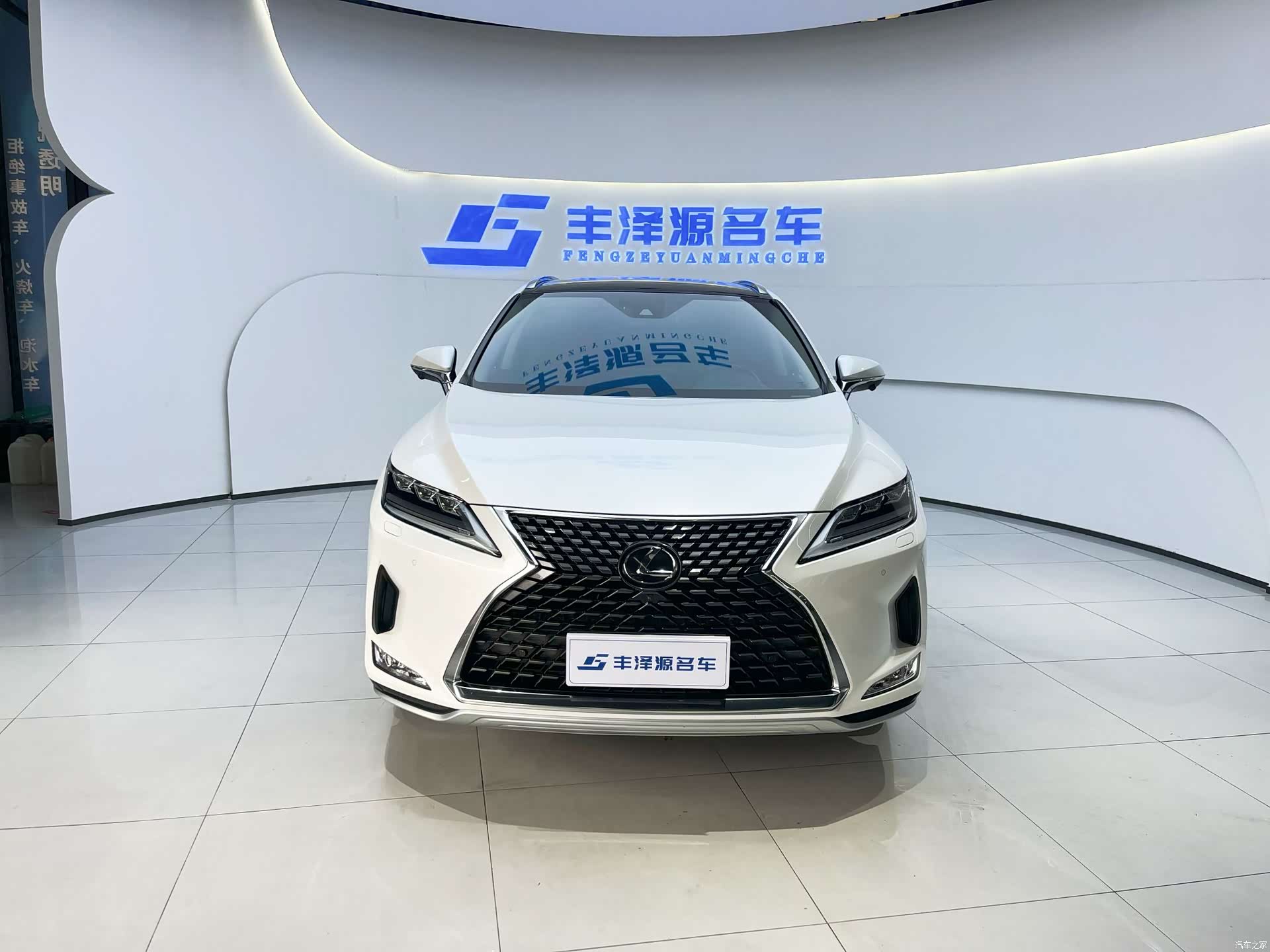 Lexus RX, 2022 2