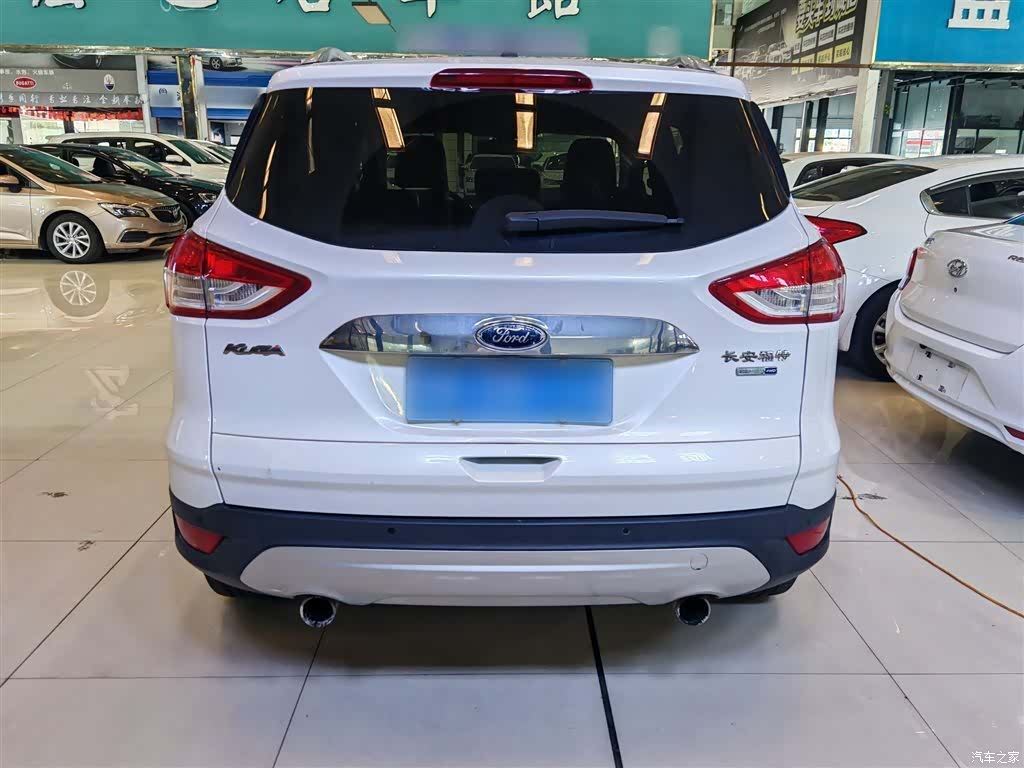 Ford Kuga, 2014 13