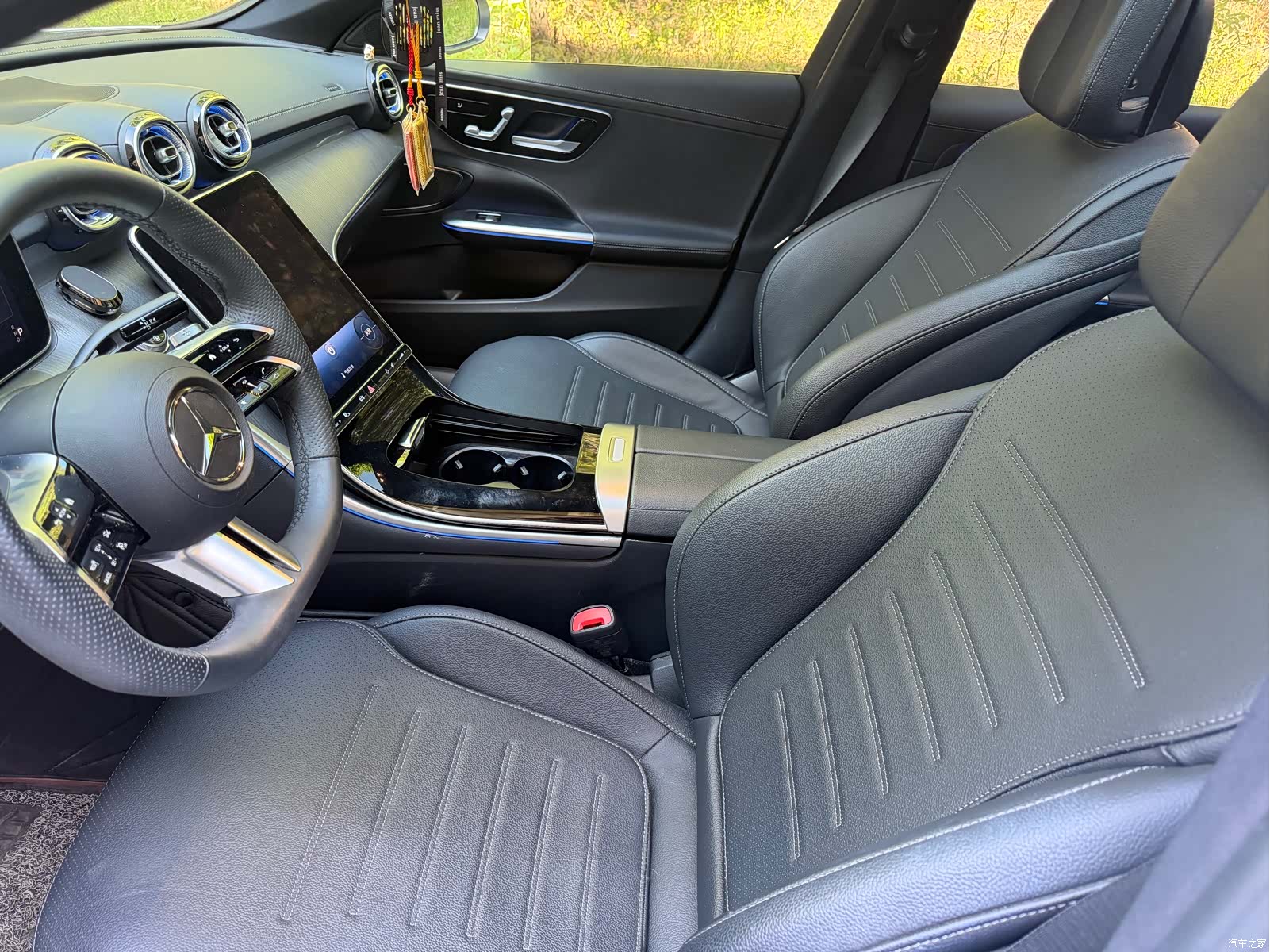 Mercedes-Benz C-Class, 2023 8