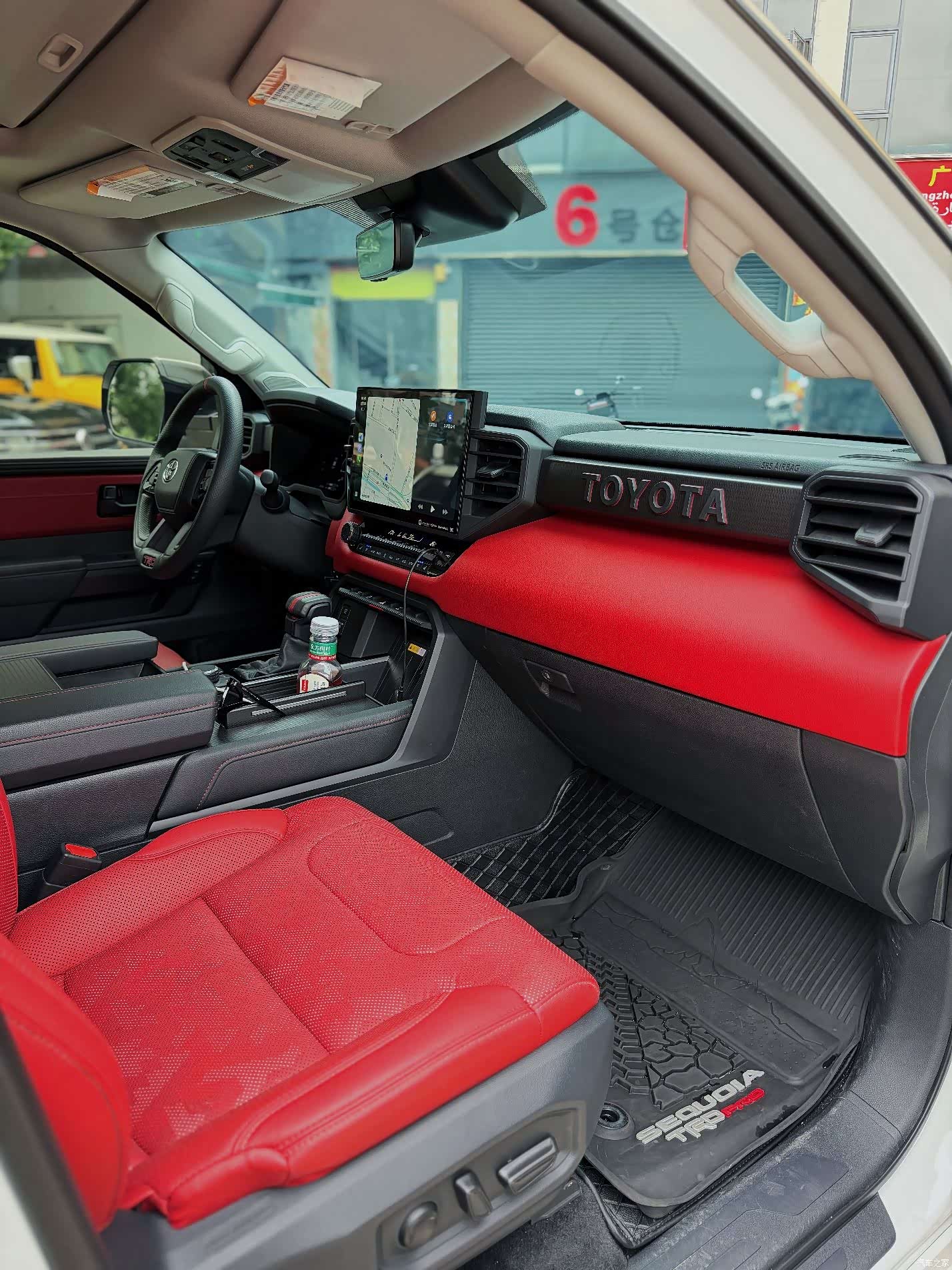 Toyota Sequoia, 2023 22