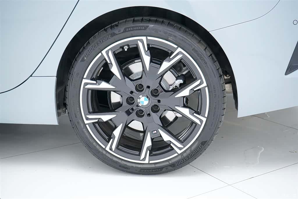 BMW 2 Series, 2025 25