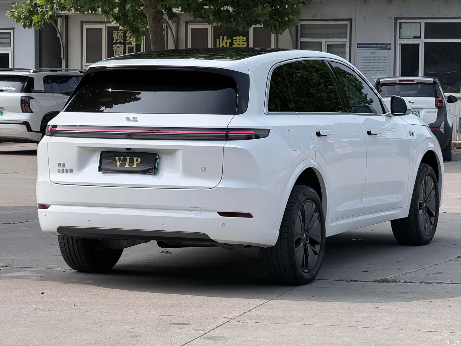 Li Auto L7, 2024 4