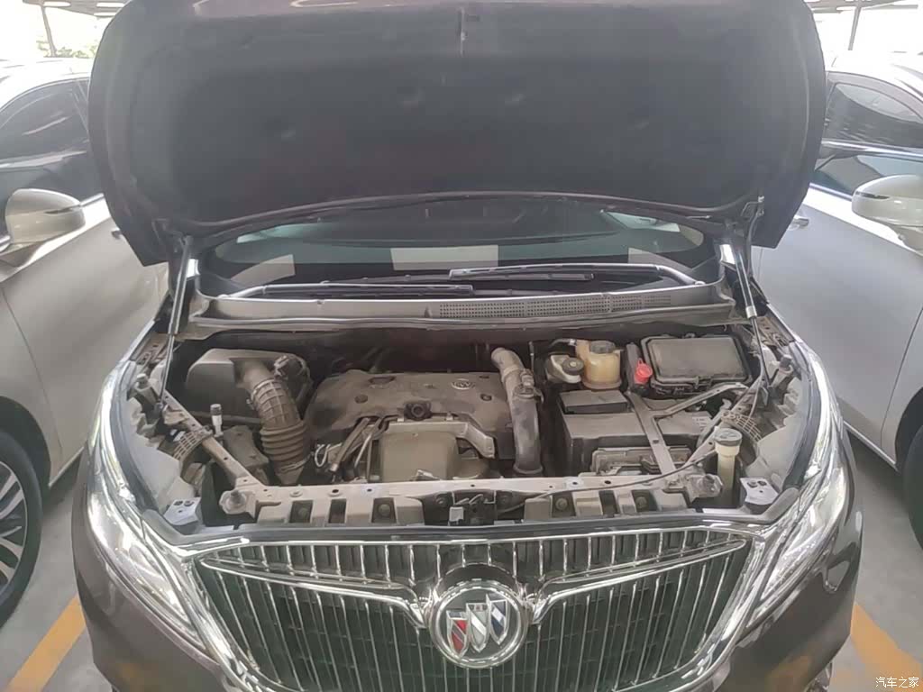Buick GL8, 2018 20
