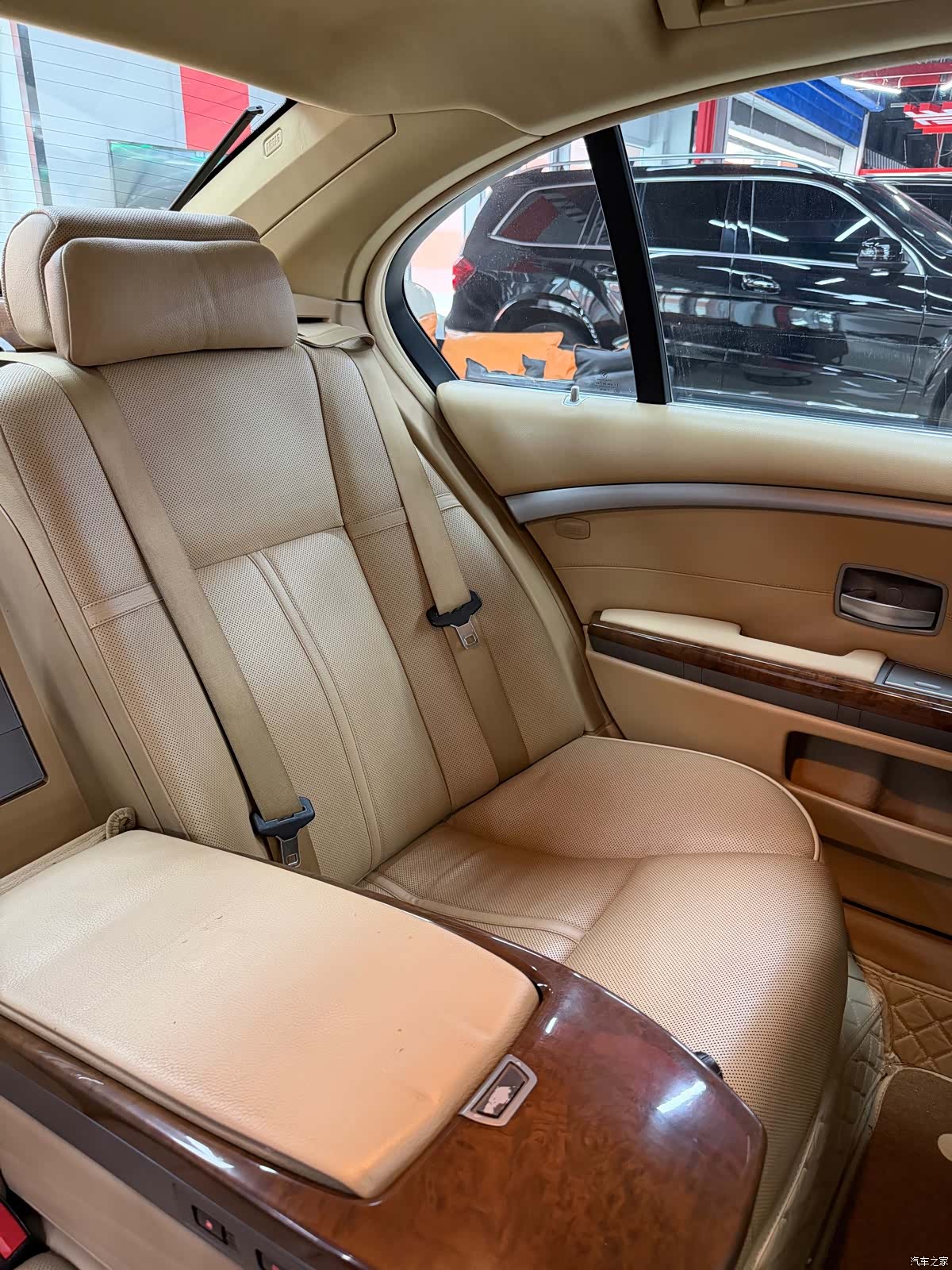 BMW 7 Series, 2005 20