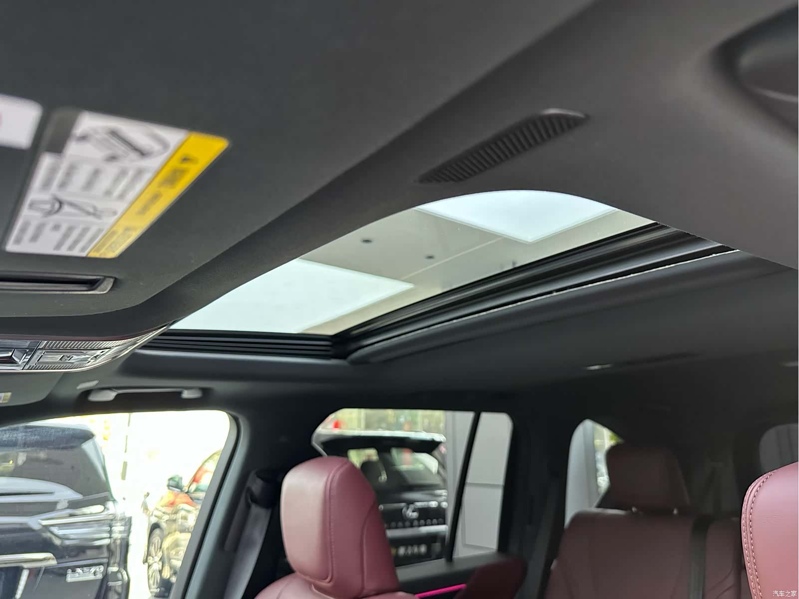 Lexus LX, 2024 12