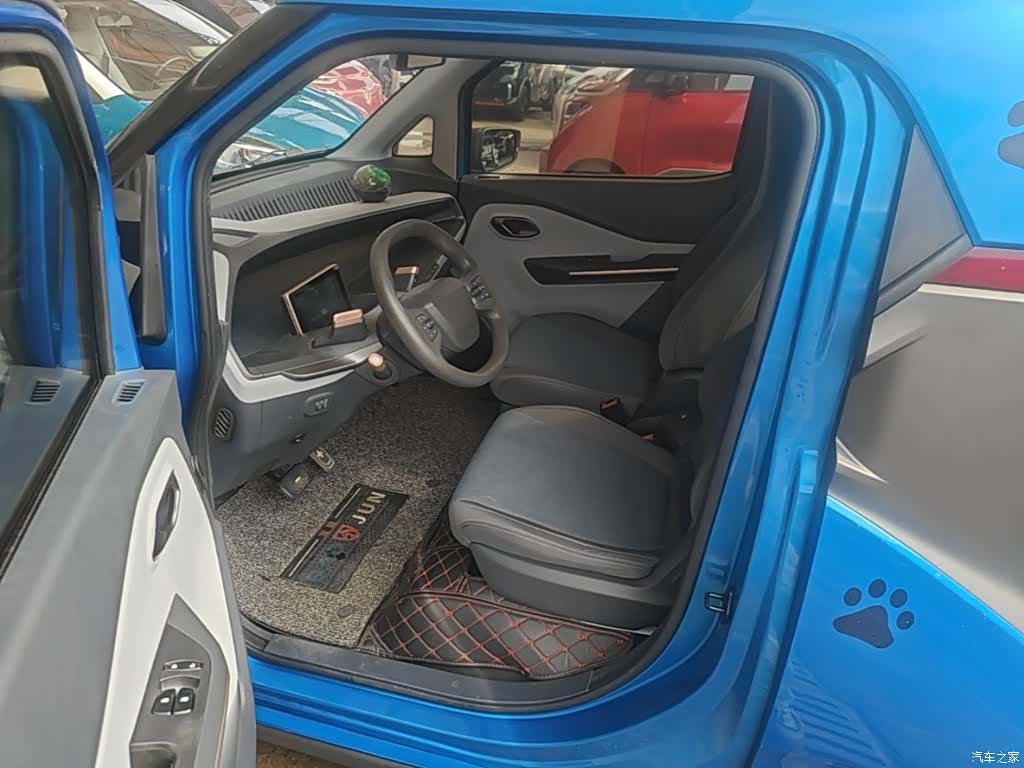 Wuling E200, 2019 15