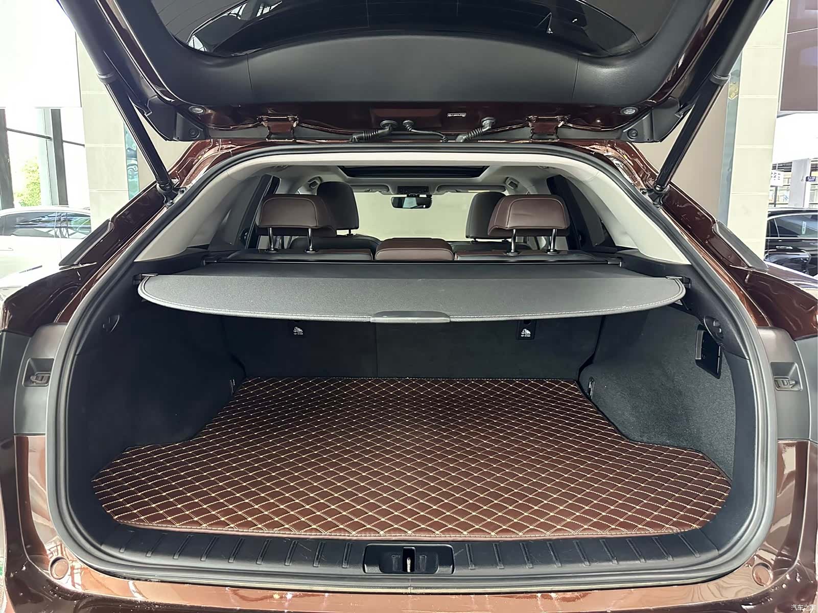 Lexus RX, 2018 9