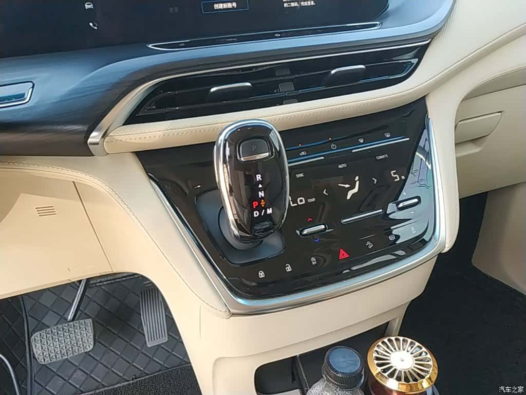 Buick GL8, 2022 14